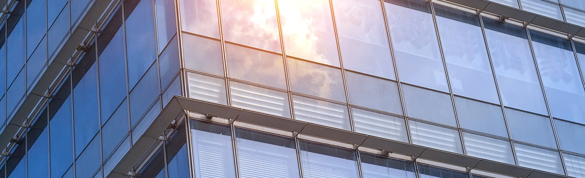 UV-Resistant Glass Experts&nbsp;in Royal Palm Beach, FL